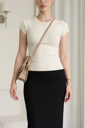 Bisiklet Yaka Kısa Kol Penye İçlik -Bej