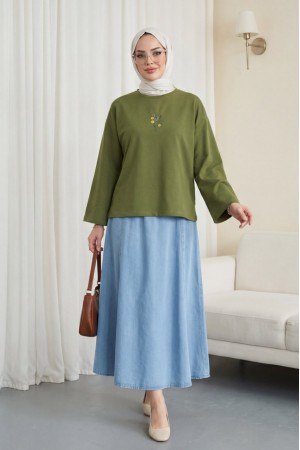 Önü Çiçek Nakışlı Yuvarlak Yaka Salaş Penye Bluz -Yeşil