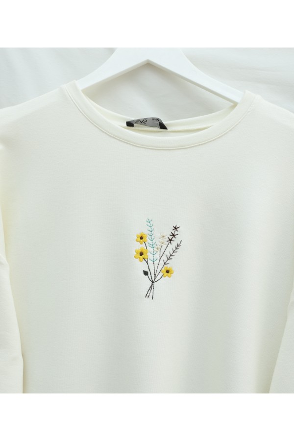 Round Neck Loose Fit Jersey Blouse with Floral Embroidery on the Front  -Ecru