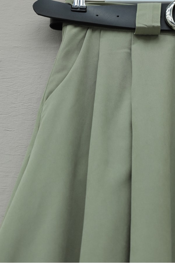 Thick Belted, Pleated Front, Side Pockets, Zippered Twill Skirt -Khaki