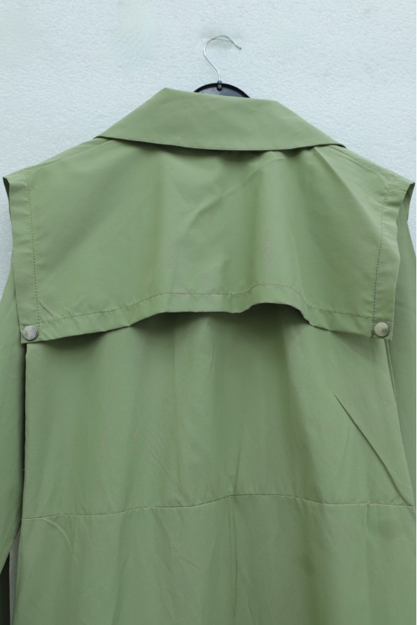 Half-buttoned, collared, side pocket, belted cotton satin dress. -Cagla Green