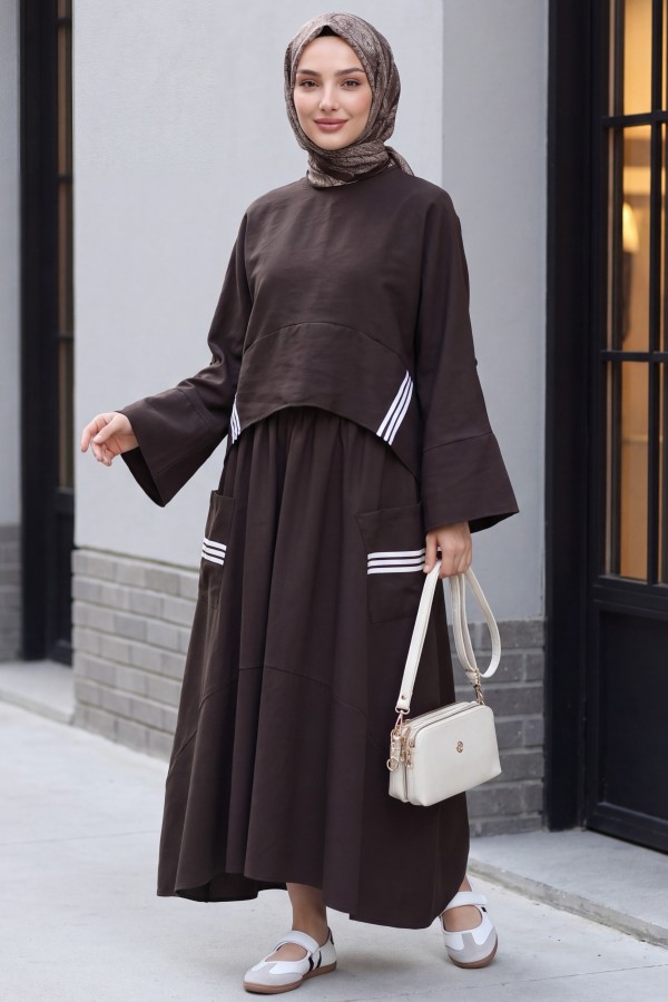Striped, long-back skirt with pockets, elasticated waistband, modal cotton suit. -Dark Coffee