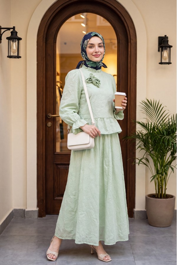 Rose Brooch Embellished, Elasticated Sleeve, Patterned, Lined, Voile Skirt Set -Sea green