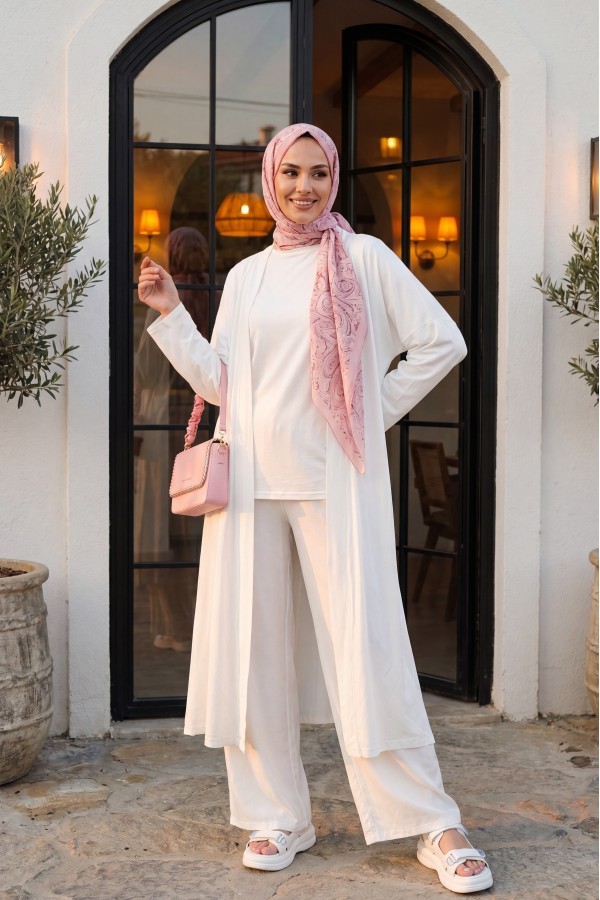 Sendy Oversize Three-Piece Set with Pockets and Lycra Fabric -White