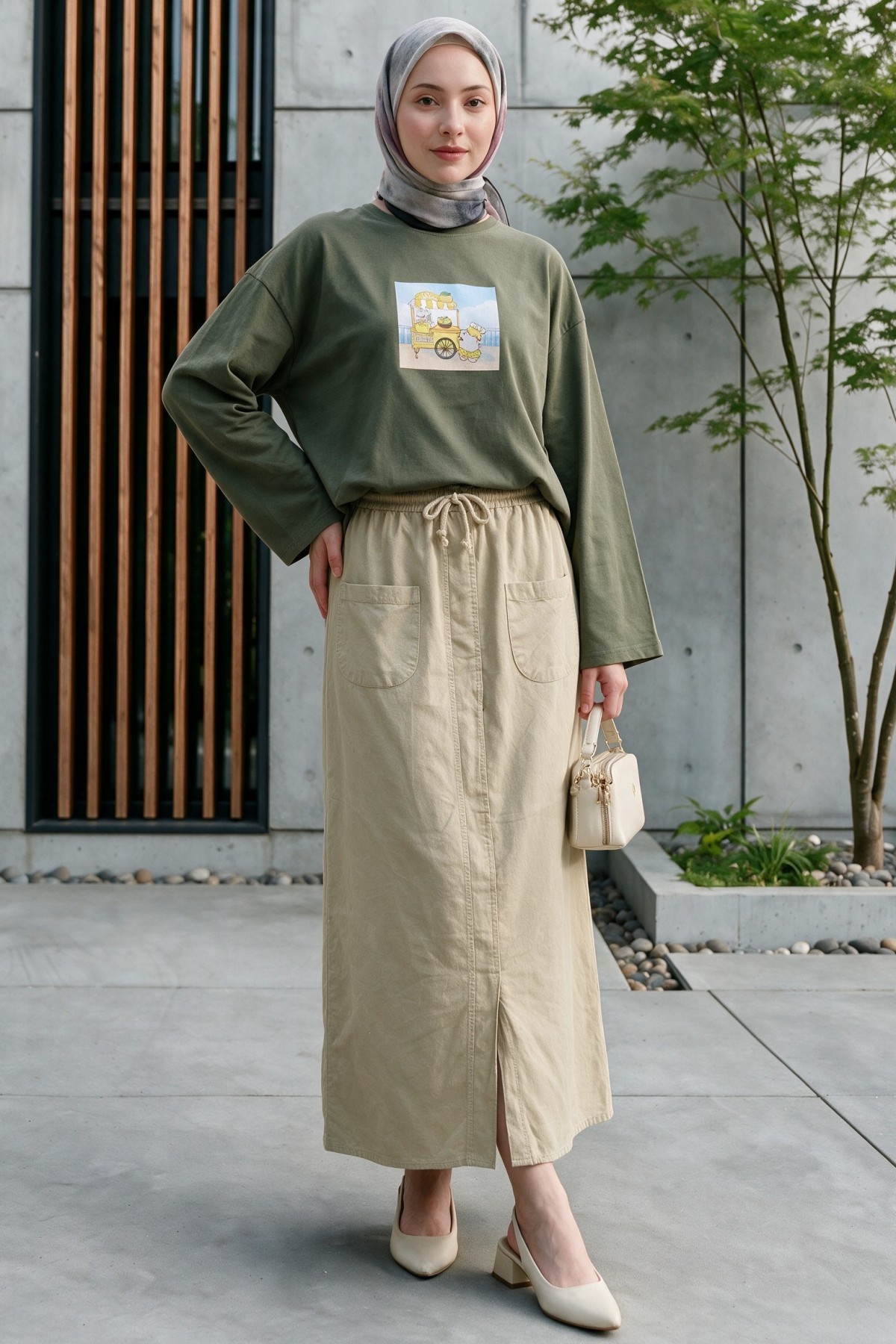 Crew Neck, Front Printed, Loose Fit Cotton Sweatshirt -Khaki