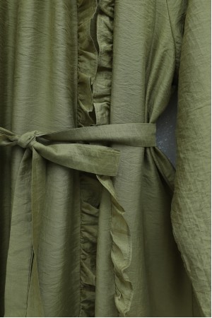 Önü Fırfırlı Beli Kemerli Kolu Lastikli Astarlı Cupra Elbise -Yağ Yeşili