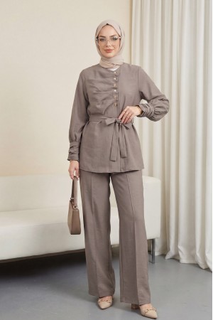 Kolu Ve Önü Katlama Detaylı Beli Kemerli Yarım Düğmeli Cupra Takım  -Toprak