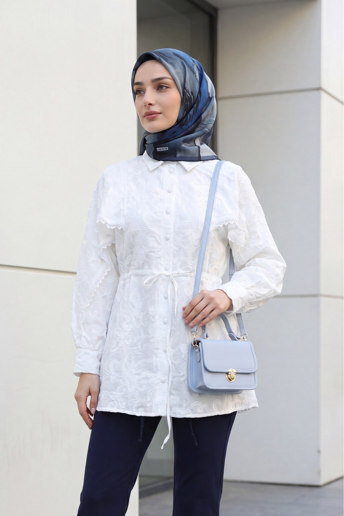 Lace-Detailed Embroidered, Belted, Lined Thin Linen Tunic -White
