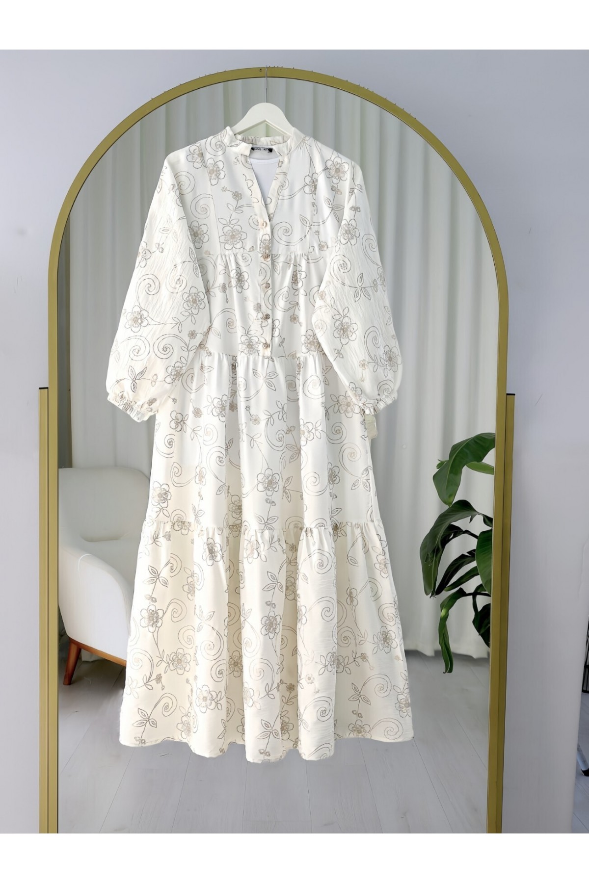 Half Buttoned Jacquard Printed Piece Dress with Elastic Sleeves -White detay görseli