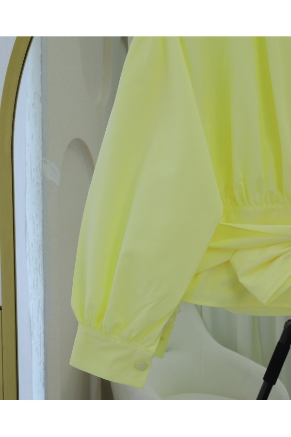 Yarım Düğmeli Beli Kuşaklı Poplin Gömlek -Açık Sarı