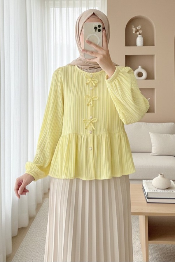 Buttoned Blouse with Elastic Sleeves and Bow Detail on the Front -Light yellow