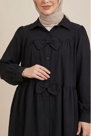 قميص بقطعة مفصلة من القوس الأمامي   -أسود