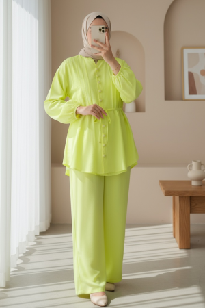 Kolu Bağcıklı Düğmeli V Yaka Tunik Pantolon Takım -Sarı