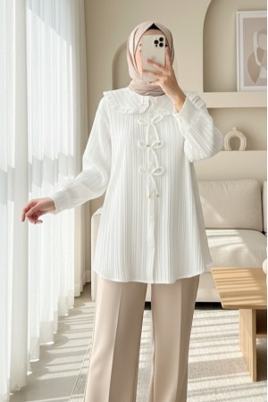 Önü Kurdele Detaylı Düğmeli Önlük Yaka Gömlek  -Beyaz