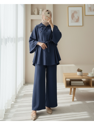 Poncho with Flower Detail on the Front and Buttons and Tie at the Waist  -Navy blue