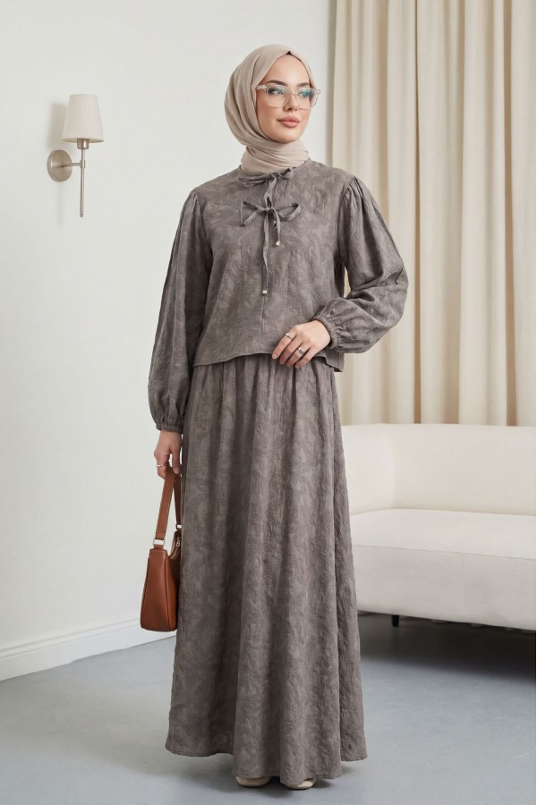 Jacquard Suit with Elasticated Sleeves, Tie-Collar and Skirt - Soil