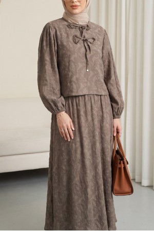 Kolu Lastikli Yakası Bağlamalı Etekli Jakar Takım   -Toprak