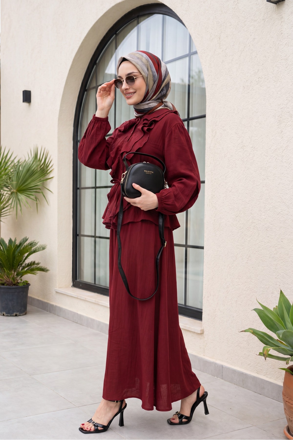 Strawberry Style Skirt Set with Ruffled Front, Elasticated Sleeves, and Belted Waist -Maroon