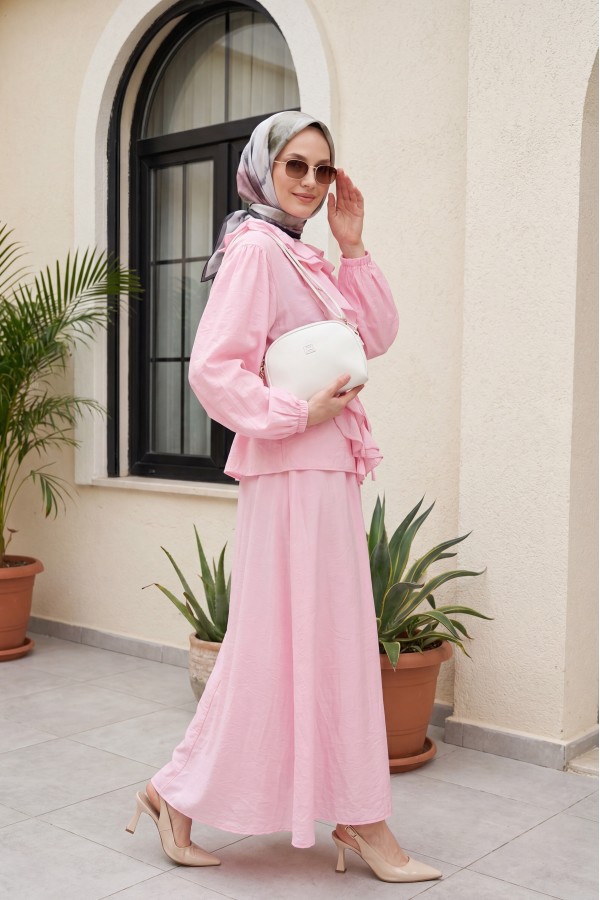 Strawberry Style Skirt Set with Ruffled Front, Elasticated Sleeves, and Belted Waist -Pink