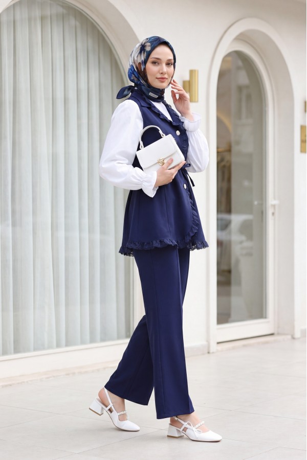 Lace-Detailed Belted Vest and Trousers Two-Piece Crepe Set -Navy blue