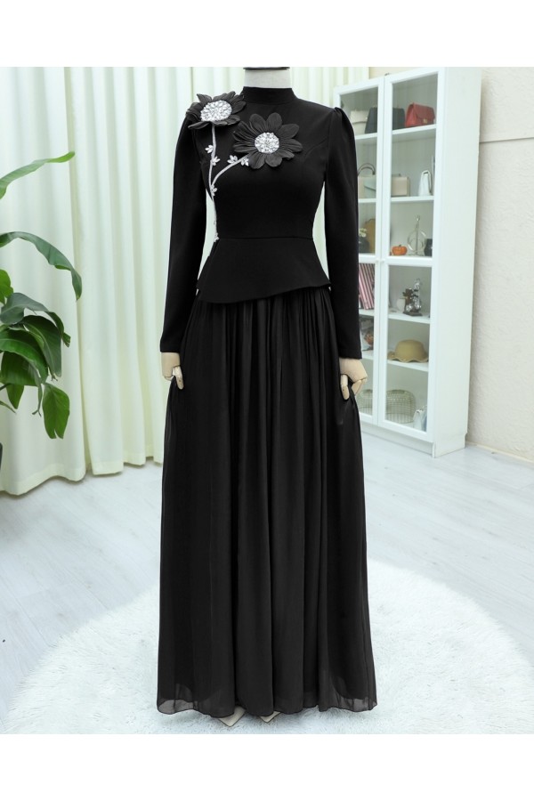 Daisy Detailed Pleated Skirted Stoned Dress -Black