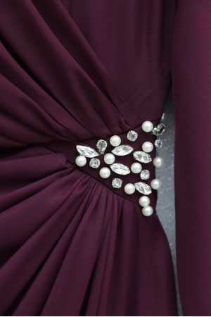 İnci Detaylı Tül Pelerinli Dik Yaka Abiye -Mürdüm