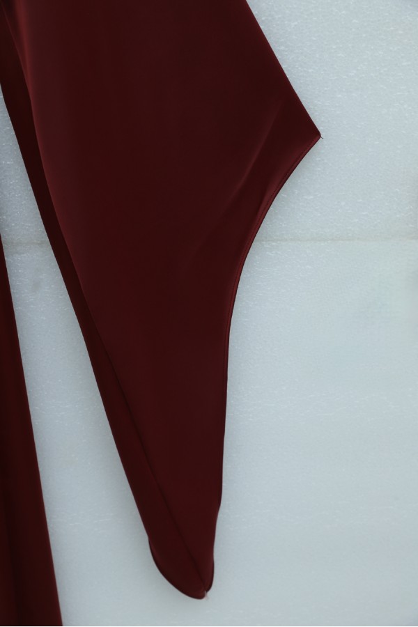 Buckle Detailed Double Front Asymmetrical Sleeve Satin Evening Dress -Maroon