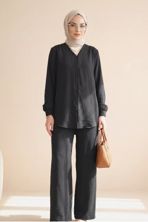 Ayrobin Suit with V-Neck Buttoned Trousers -Black