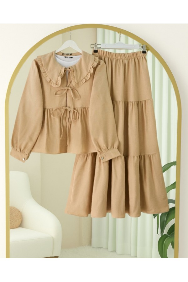Lace-up suit with layered skirt detail - Beige