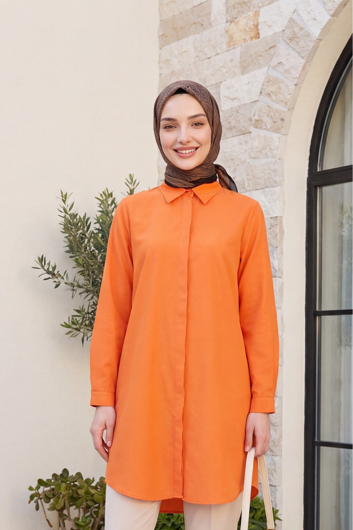 Gizli Düğmeli Oval Kesim Uzun Gömlek -Turuncu
