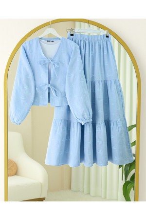 Önü Bağcıklı Nakış Detaylı Etekli Müslin Takım -Bebe Mavi