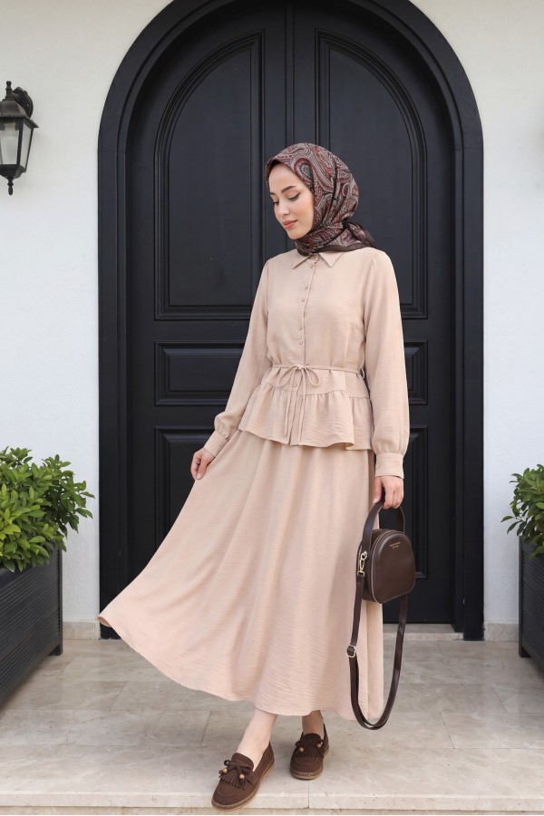 Pieced Pleated Blouse Skirt Set - Beige