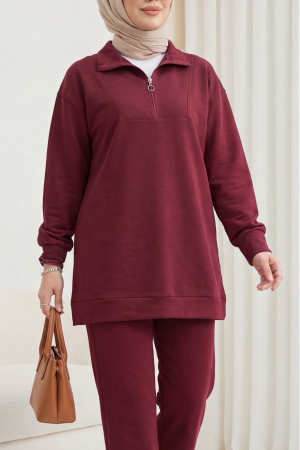 Half  Zippered Turtleneck Combed Cotton Suit -Maroon