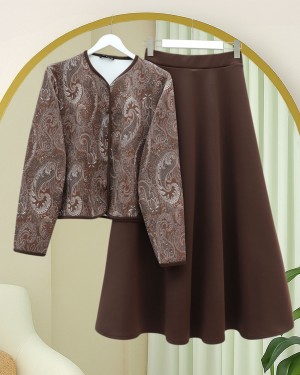 بدلة غوص بأزرار كروية بنقوش عرقية -بنى