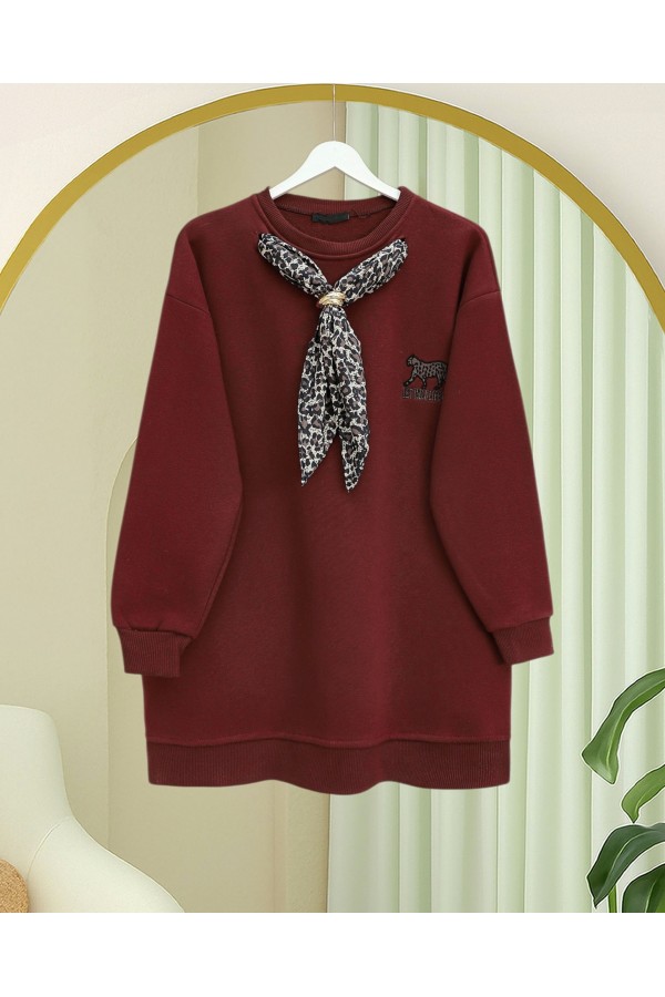 Scarf Leopard Emblem 3 Yarn Sweater -Maroon