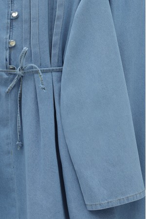 Yarım Düğmeli Önü Pliseli Beli Bağlamalı Pantolonlu Kot Takım  -Açık Mavi