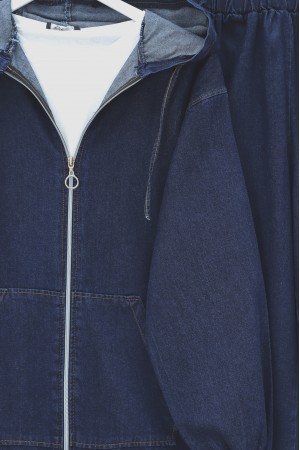 Hooded denim suit with front zip, elasticated cuffs, and pockets.  -Navy blue