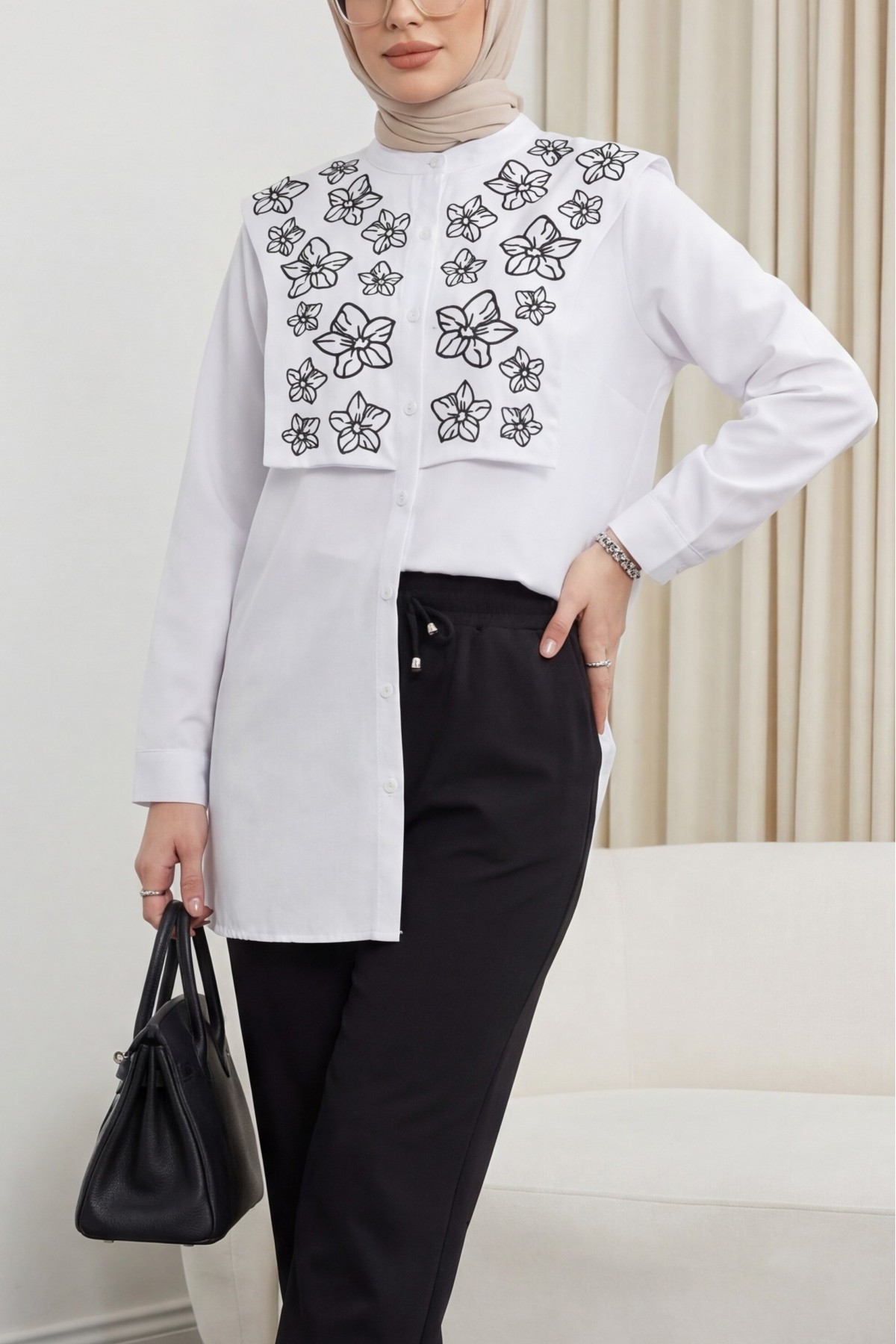 Plastron Detaylı Nakışlı Poplin Gömlek -Beyaz