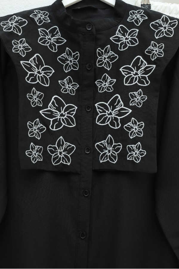 Plastron Detaylı Nakışlı Poplin Gömlek -Siyah