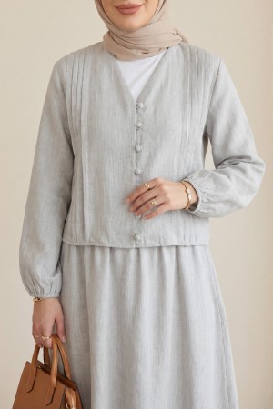 V Yaka Önü Düğmeli Plise Detaylı Keten Takım -Açık Gri