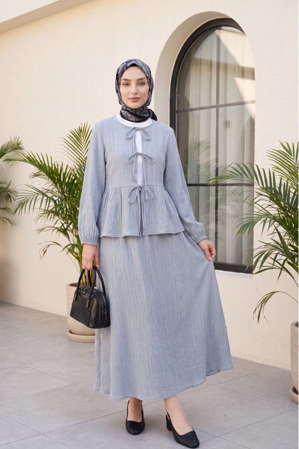 Front-tie, elasticated sleeve, crinkle kimono set with skirt. - Light grey