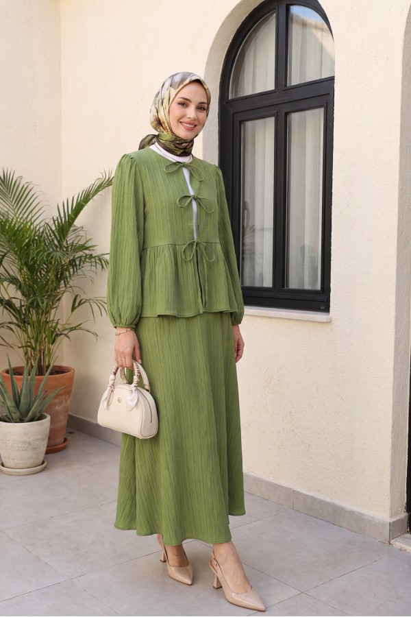 Front-tie, elasticated sleeve, crinkle kimono set with skirt. -PISTACHIO GREEN