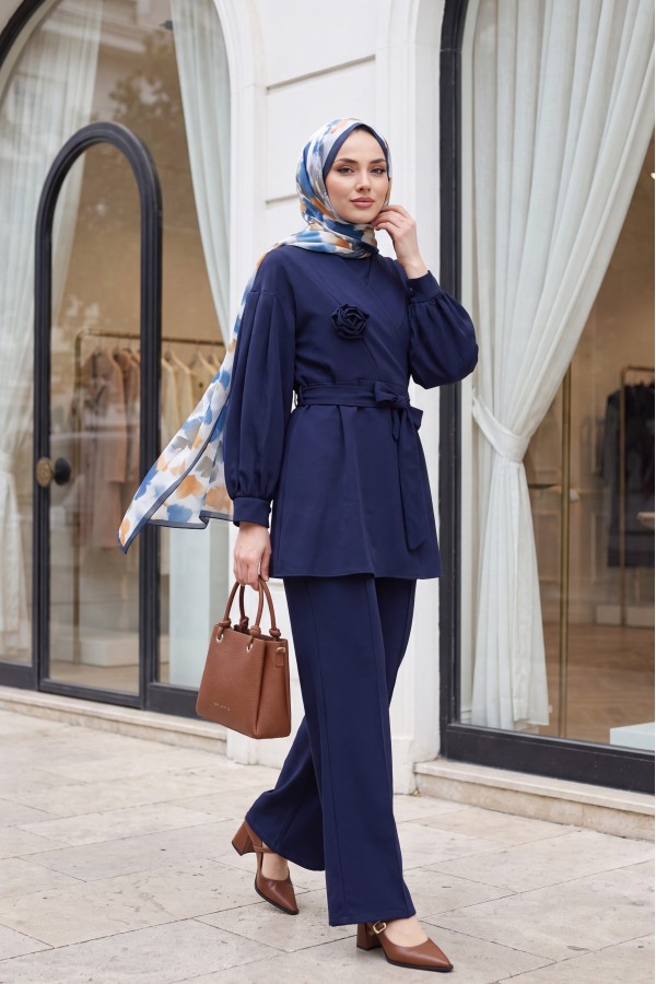 V-Neck Double Set with Rose Brooch, Belt, Balloon Sleeves, Pleated Waist, and Elasticated Waist Trousers -Navy blue