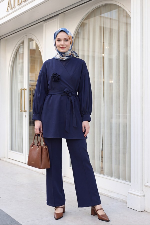 V-Neck Double Set with Rose Brooch, Belt, Balloon Sleeves, Pleated Waist, and Elasticated Waist Trousers -Navy blue