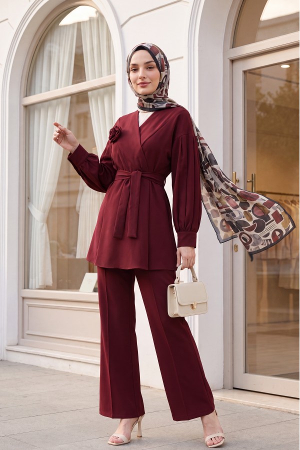 V -Maroon