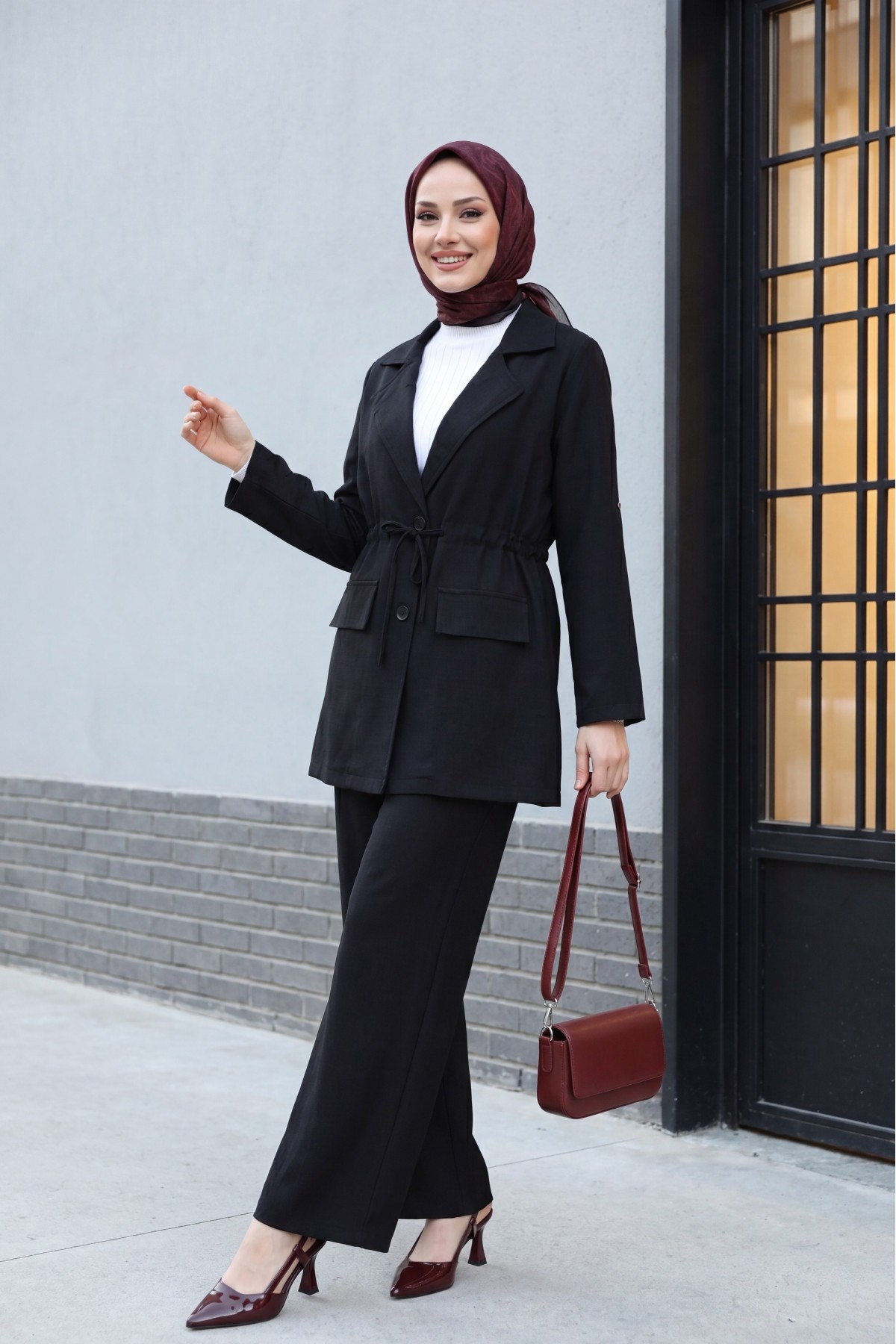 Covered Tunnel Bridge Jacket Linen Set -Black