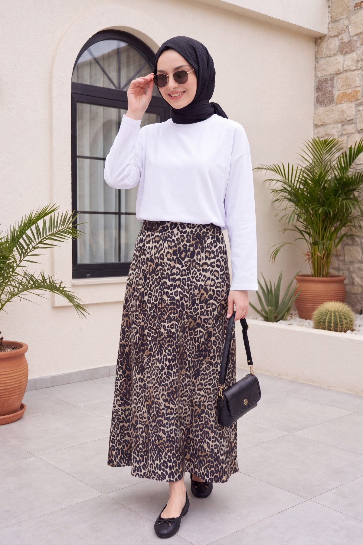 Leopard Pattern Elastic Waist Scuba Skirt -Ecru