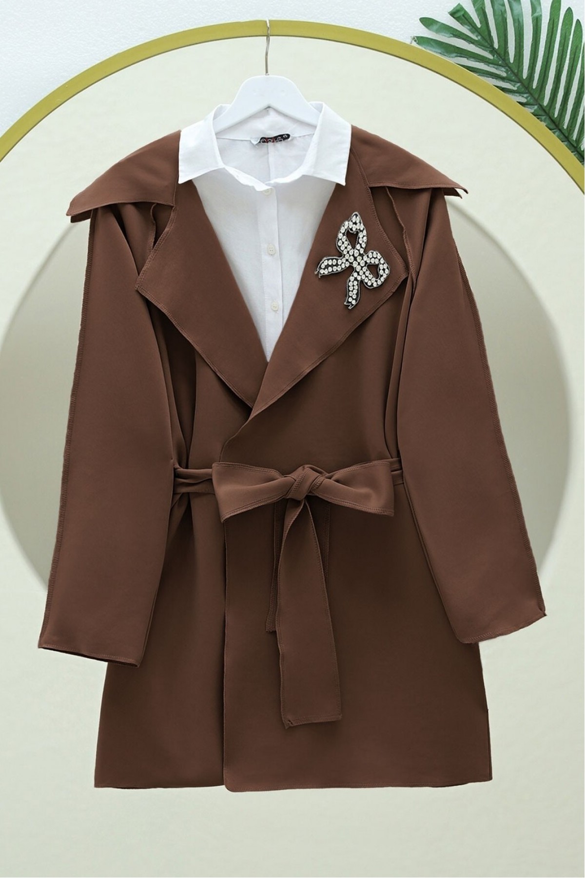 Yakası Taş Armalı Kemerli Scuba Kimono -Kahve