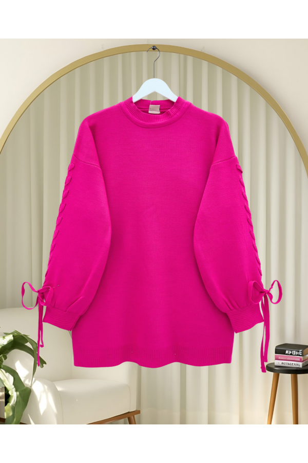 Round  Neck Knitted Detailed Sweater -Fuchsia