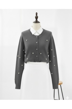 كارديجان ناعم مع تفاصيل زهور بأزرار -لون مدخن